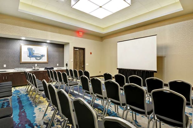 Images Embassy Suites by Hilton Plainfield Indianapolis Airport