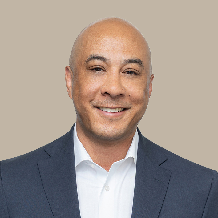 Michael Yhip headshot.
