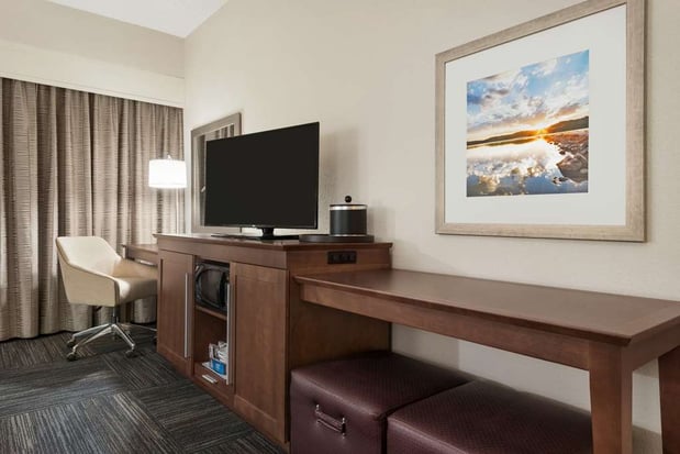 Images Hampton Inn Lawrence