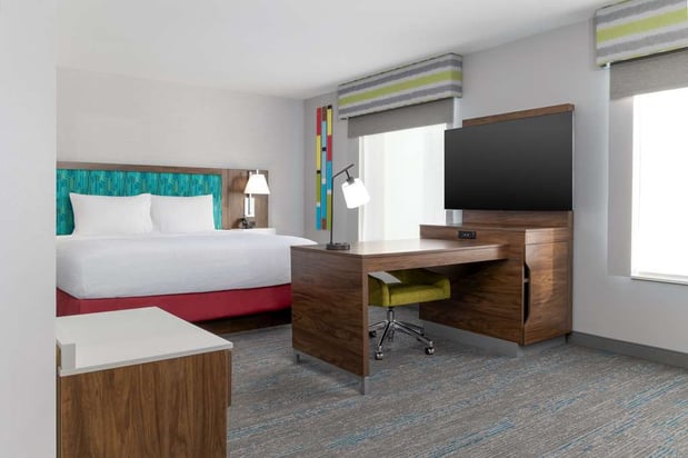 Images Hampton Inn & Suites Porter Ranch Los Angeles