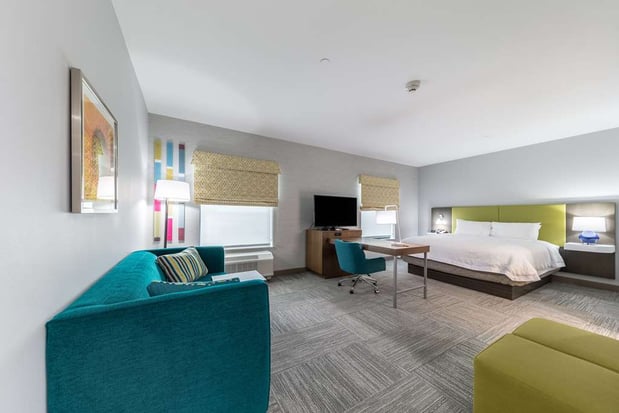 Images Hampton Inn & Suites Pryor