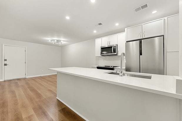 Images Forest Vale Apartments