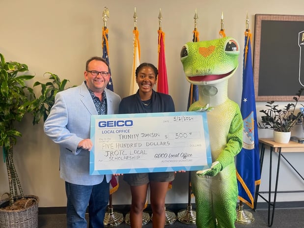 Images Daniel Ingram - GEICO Insurance Agent