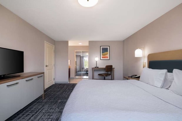 Images Homewood Suites by Hilton Medford