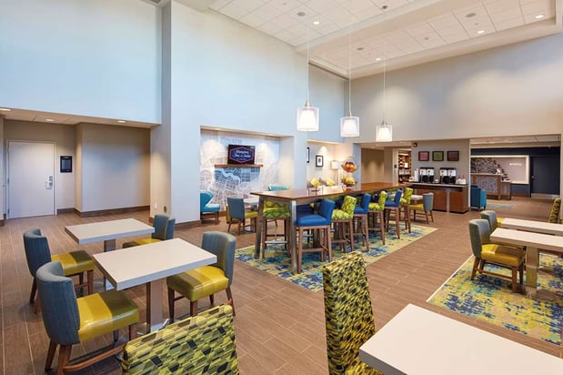 Images Hampton Inn & Suites Sacramento at CSUS