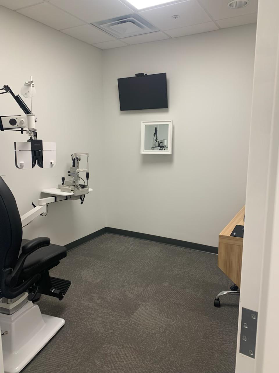 Eye Exam Equipment at Stanton Optical in Owasso, OK 74055