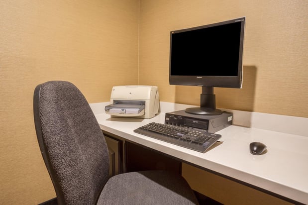 Images Holiday Inn Express & Suites Manteca City Center by IHG