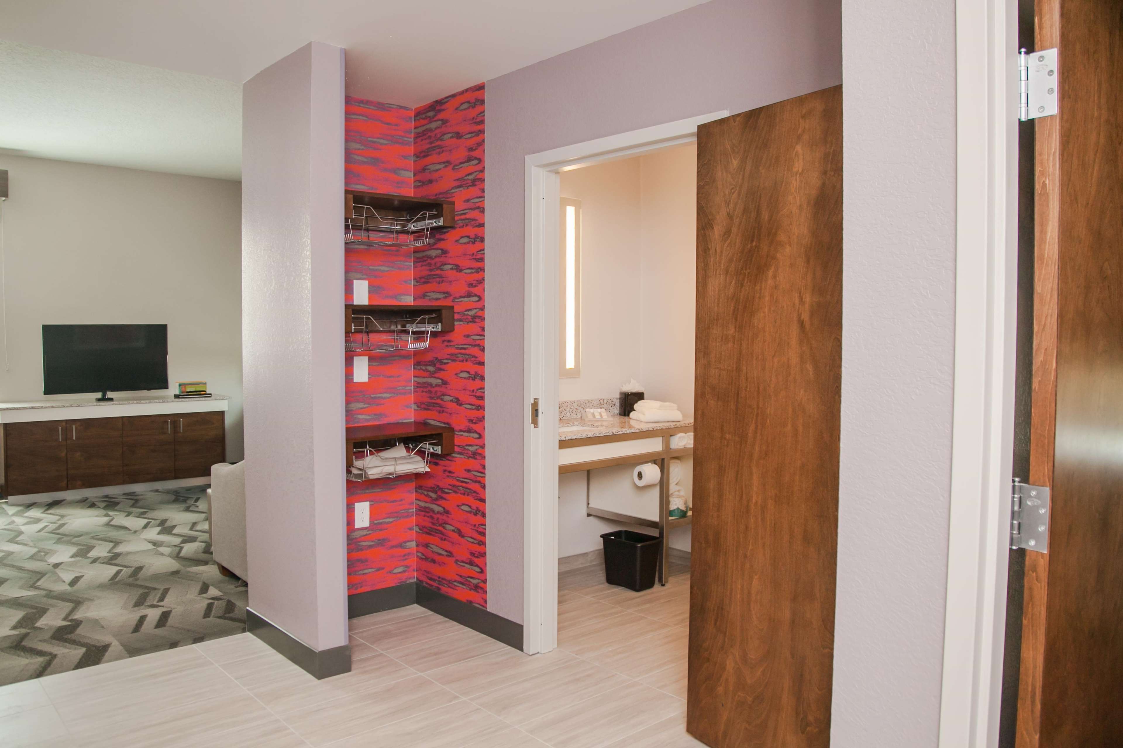 Guest room