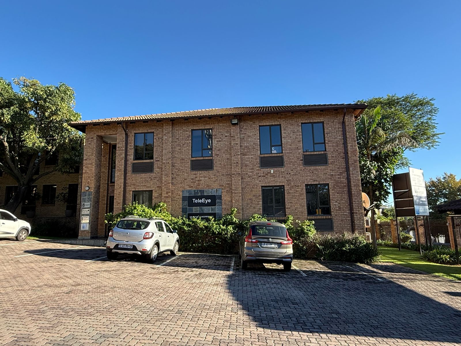 Images Ampath Bryanston Care Centre