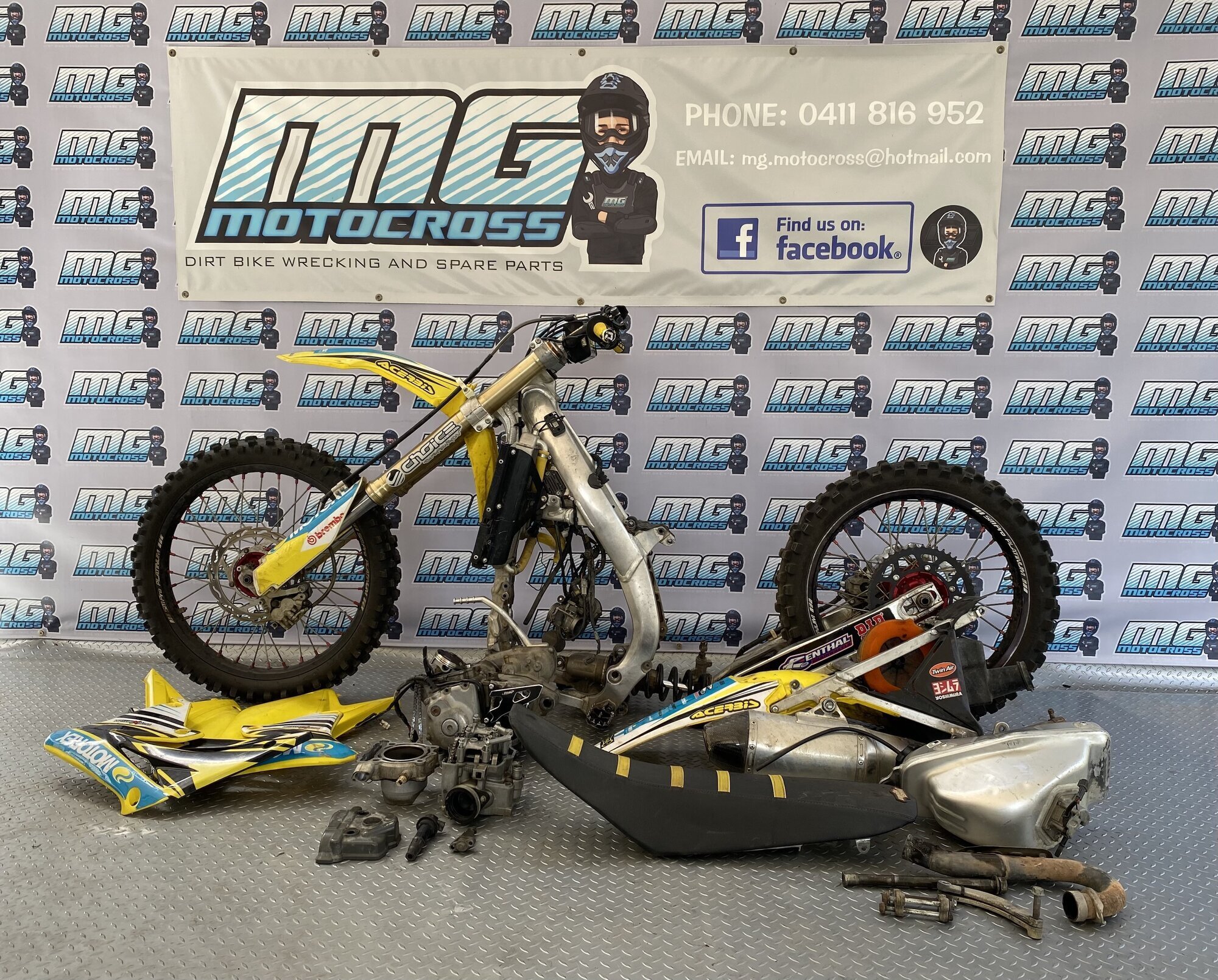 Images MG Motocross - Dirt Bike Wrecking & Spare Parts