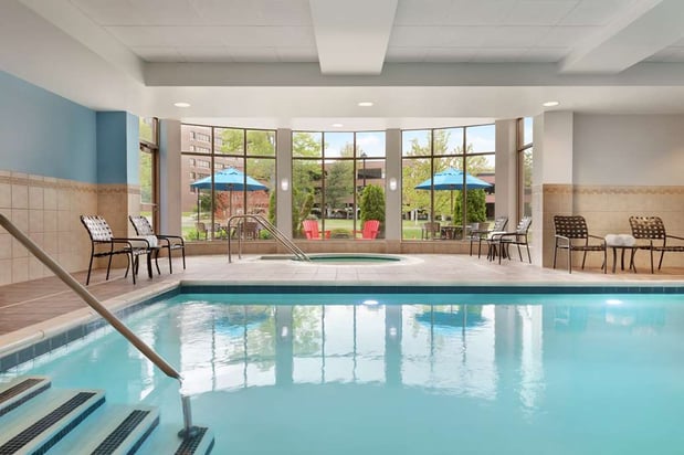 Images Hilton Garden Inn Stony Brook