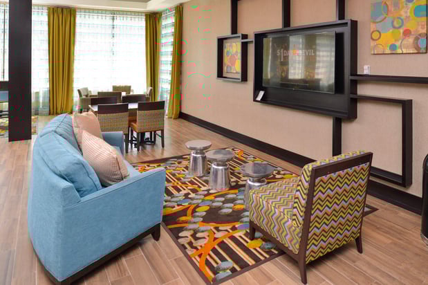 Images Holiday Inn Express & Suites Austin South by IHG