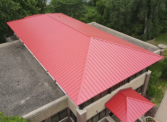 Summit Builders Inc. is experienced in metal roofing installation, and often times recommend it for homes who do not want to go with the traditional asphalt roofing options.