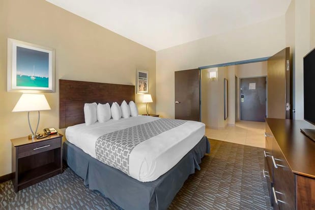 Images Best Western Naples Plaza Hotel
