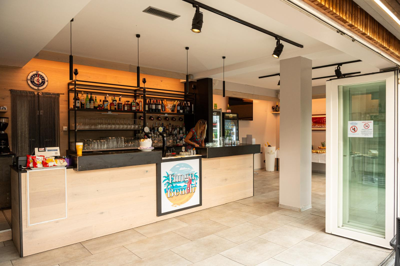 Images Tunga Beach Bar