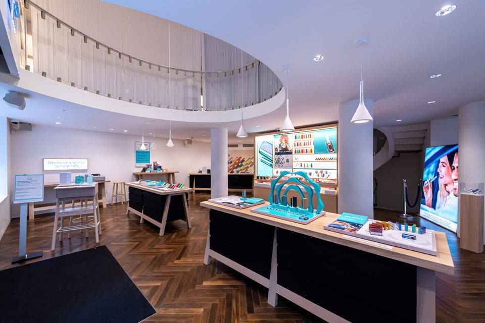 IQOS Boutique Rue de Bourg 53 Lausanne