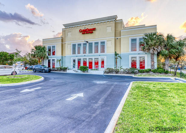 Images CubeSmart Self Storage