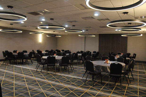 Images Holiday Inn Dallas Market Ctr Love Field by IHG