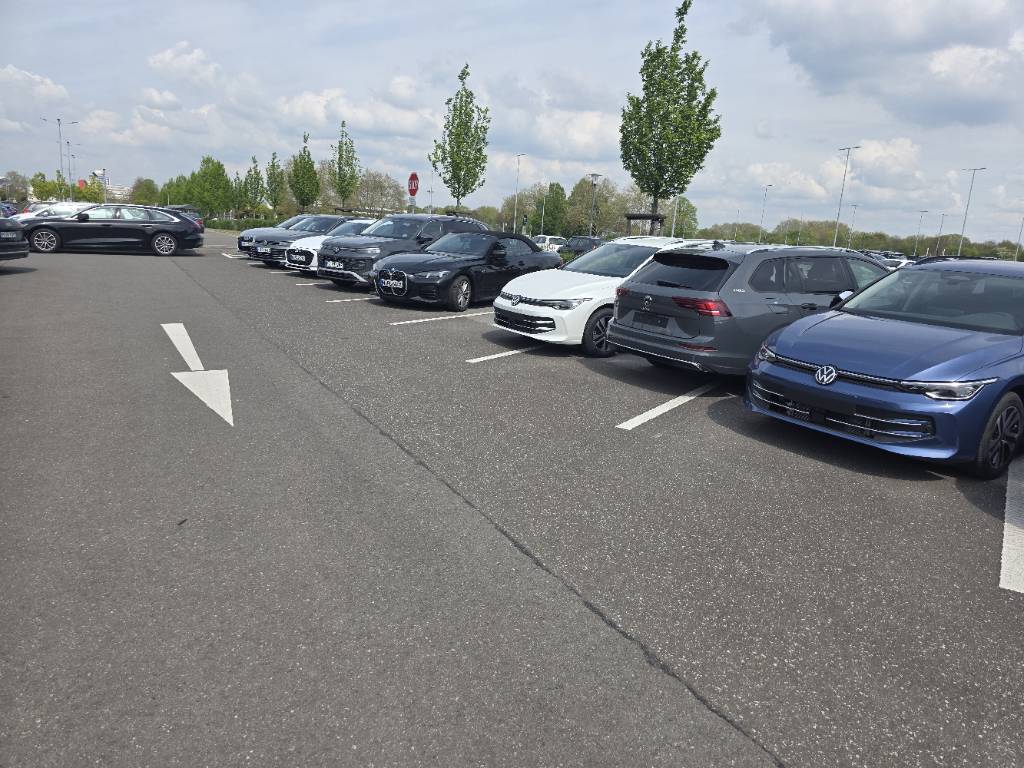 SIXT Autovermietung Leverkusen, Friedrich-Ebert-Str. 327 in Leverkusen