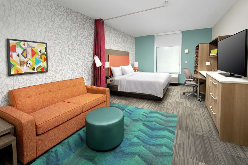 Guest room