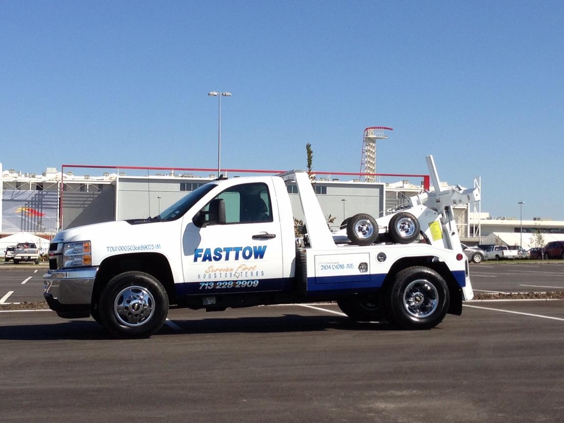 Fast Tow Photo