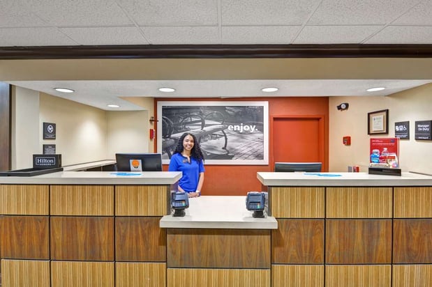 Images Hampton Inn Albany-Wolf Road (Airport)