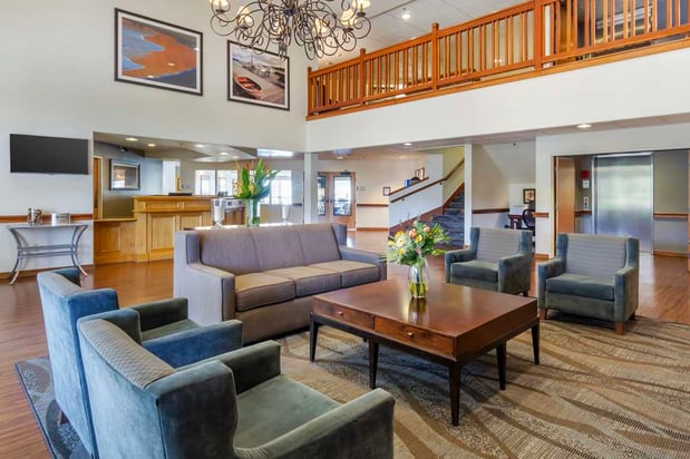 Images Best Western Plus Edmonds Harbor Inn