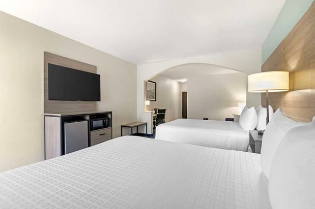 Images Best Western Savannah Airport Inn & Suites