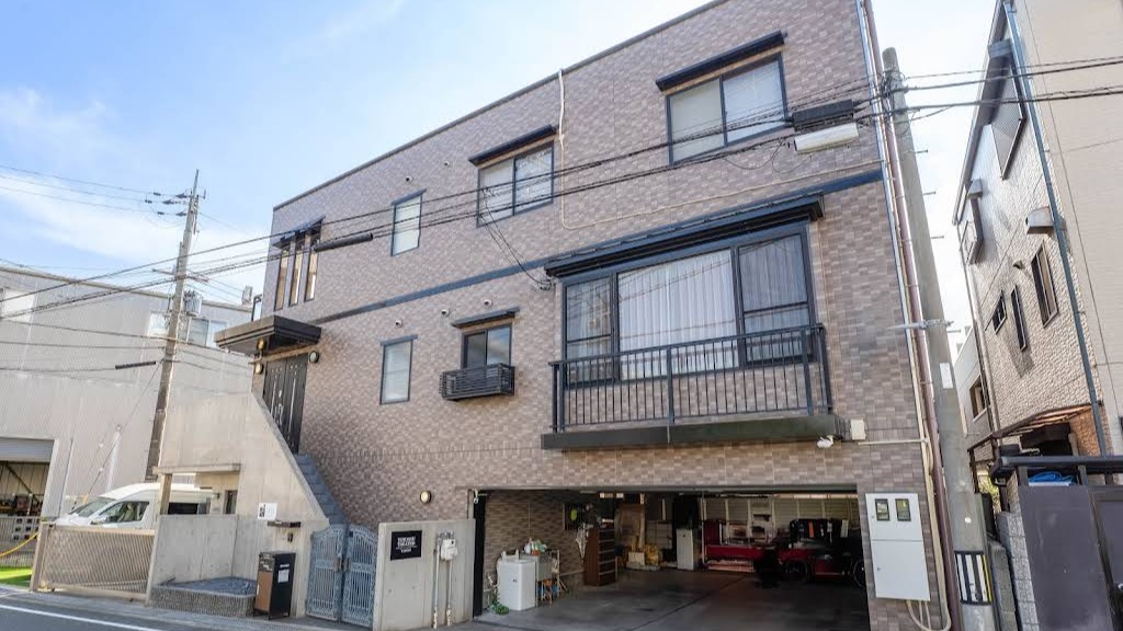 Images TOTONOU THEATER T2STAY ITAMI