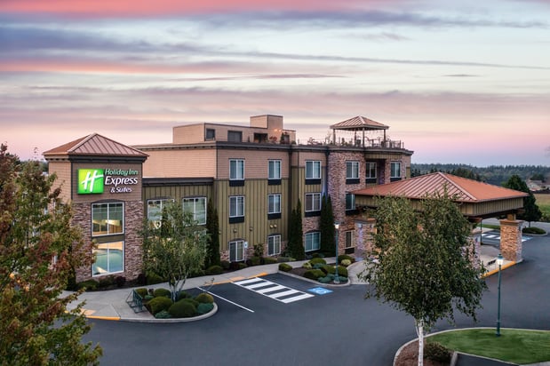 Images Holiday Inn Express & Suites Sequim by IHG