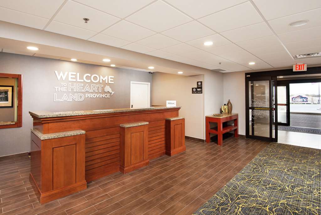 Images Hampton Inn & Suites by Hilton Barrie