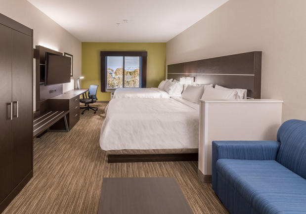 Images Holiday Inn Express & Suites Minden, an IHG Hotel
