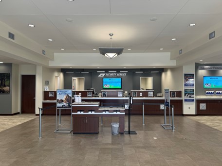 SSFCU Hwy 46/281 Branch - Teller Line