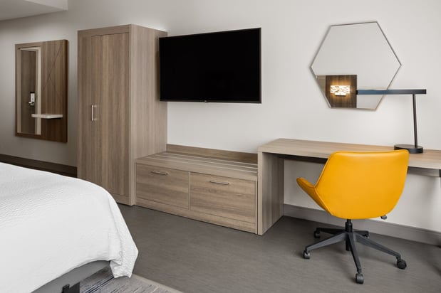 Images Holiday Inn Express & Suites Waynesboro East by IHG