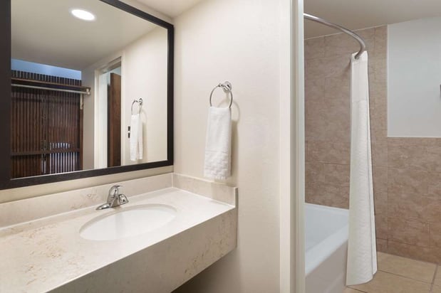Images Best Western Red Hills