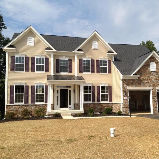 Images Lavelle & Associates, Inc.