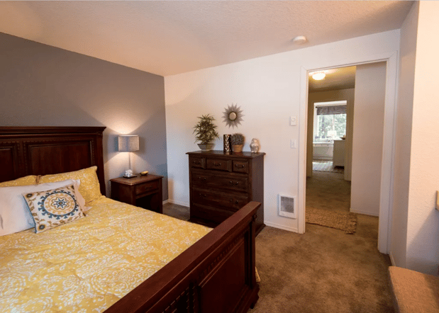 Images Clackamas Trails Apartments