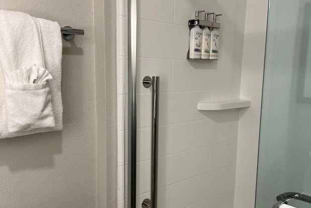 Images Holiday Inn Express & Suites Bryan - College Station by IHG