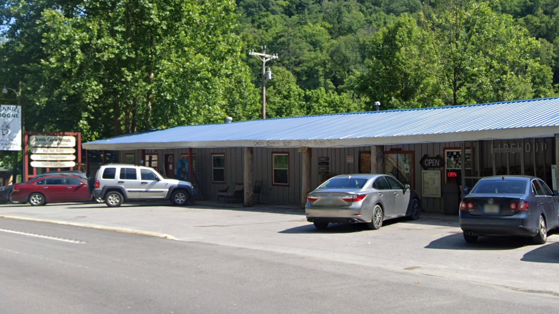 Daniel Boone Coffee Shop off Slade Exit