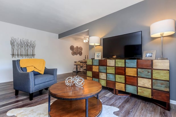 Images Walden Pond Living