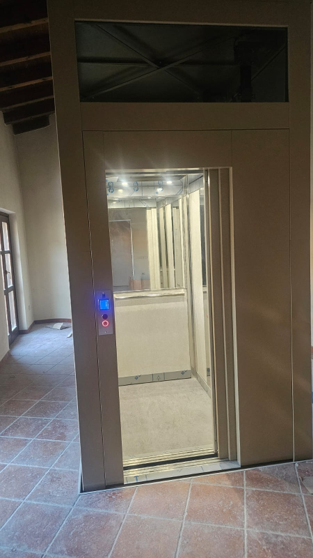 Images Nev Elevator