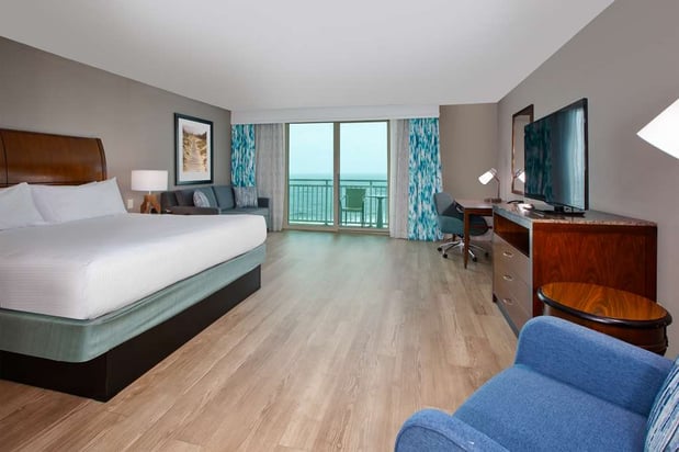 Images Hilton Garden Inn Virginia Beach Oceanfront