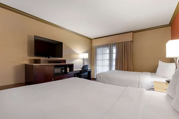 Images Best Western Plus Brookside Inn