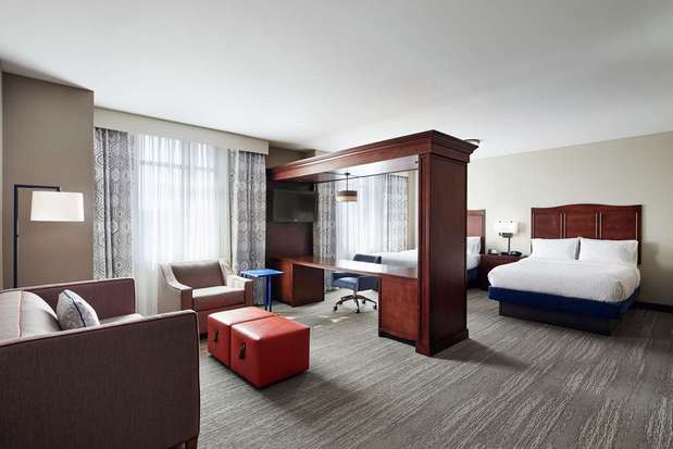 Images Hampton Inn & Suites Chicago/Mt. Prospect