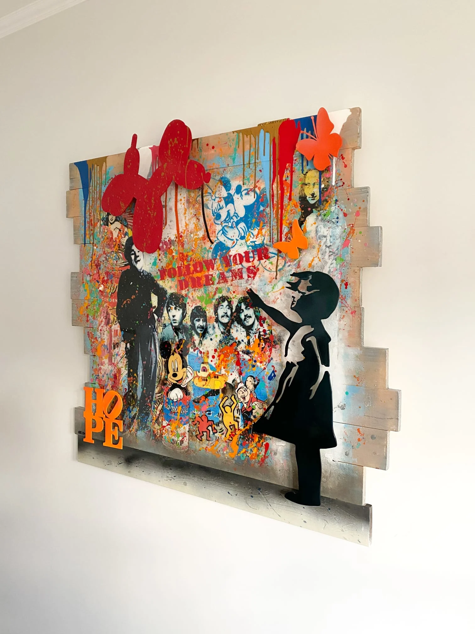 Images Hang it Services Ltd