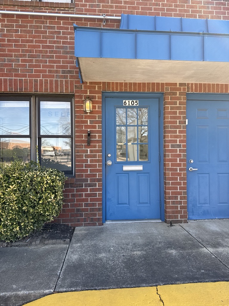 Office for Trunk Space Storage