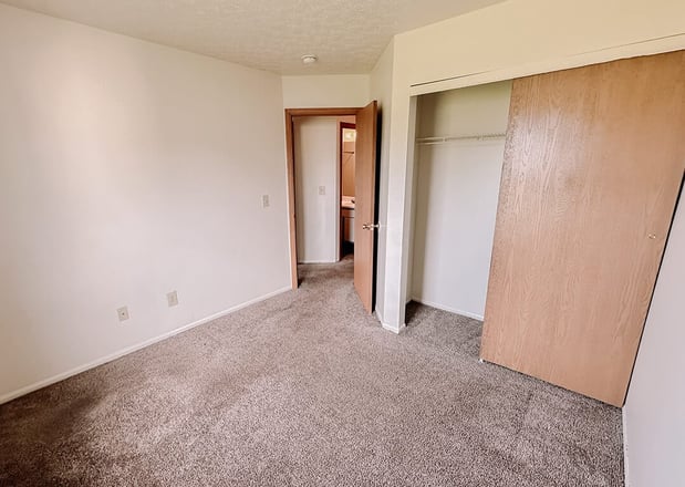 Images Madison Grove Townhomes
