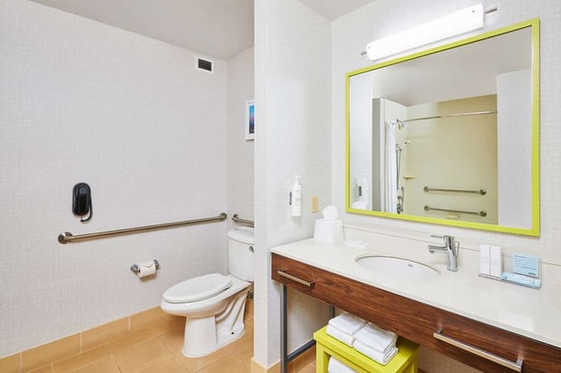 Images Hampton Inn & Suites Ridgecrest