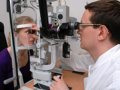 Dr. Schmidt-Peter, Arzt für Augenheilkunde Berlin Dr. Schmidt-Peter, Arzt für Augenheilkunde Berlin