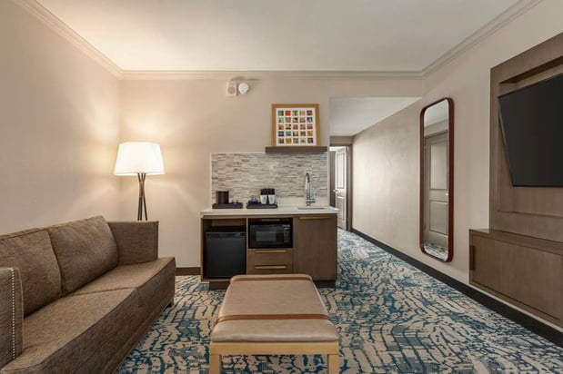 Images Embassy Suites by Hilton Tampa Downtown Convention Center